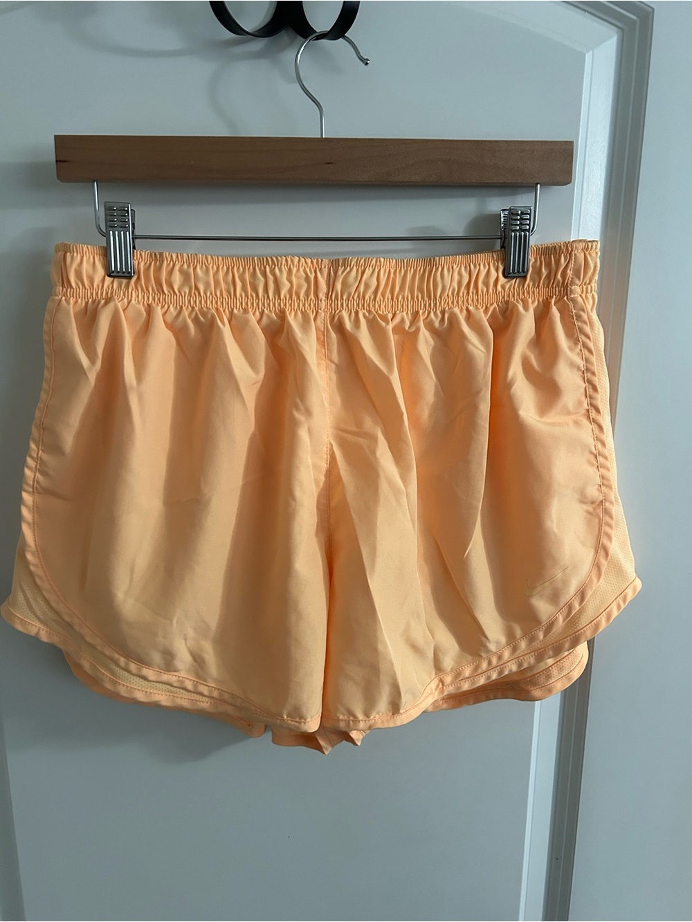 Nike Peach Elastic-Waist Athletic Shorts